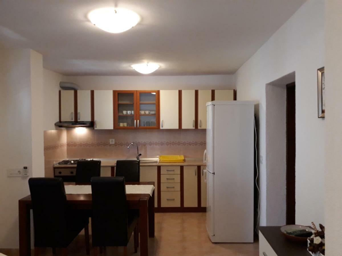 Apartments Jelicic Biograd Na Moru Extérieur photo