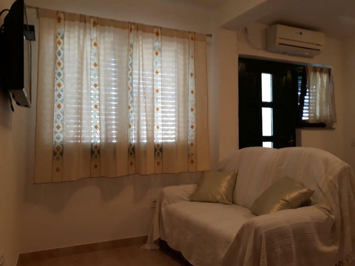 Apartments Jelicic Biograd Na Moru Extérieur photo